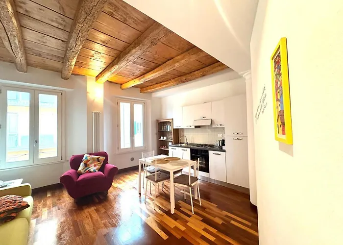 San Vitale بولونيا